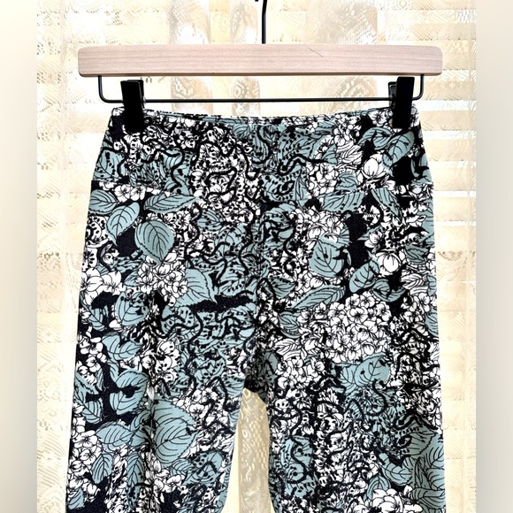 3 pair LuLaRoe Leggings Size One Size - Picture 4 of 13